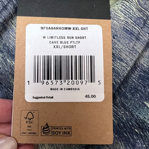 The North Face Women’s Limitless Run Shorts Standard Fit  Multicolor Size 2XL - Picture 4 of 11